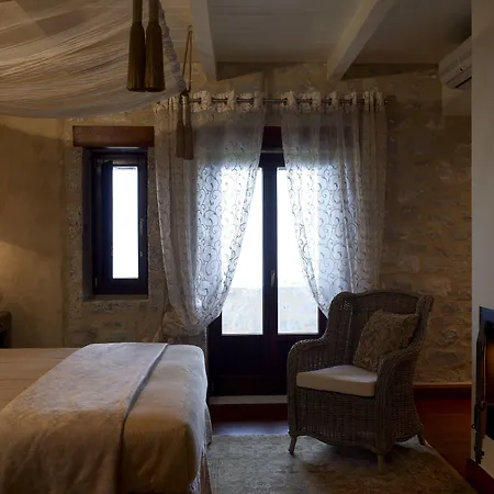 Porto Vitilo Boutique 3* Karavostásion