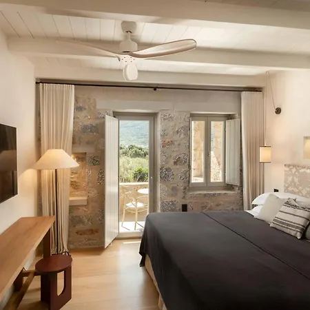 Porto Vitilo Boutique Hotel Karavostásion