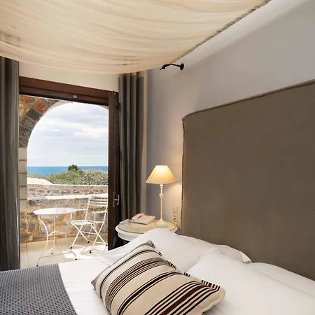 Porto Vitilo Boutique Hotel 3*