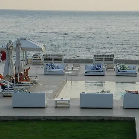 Porto Vitilo Boutique Karavostasi (East Mani)