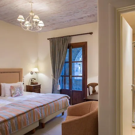 Porto Vitilo Boutique Hotel Karavostasi (East Mani)