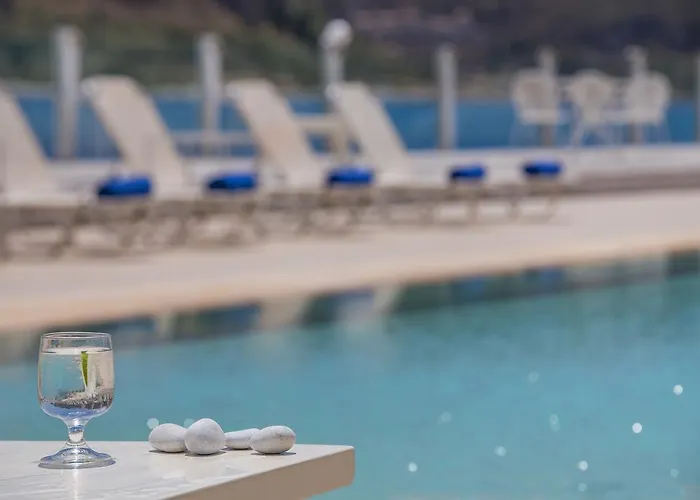 Porto Vitilo Boutique Karavostásion