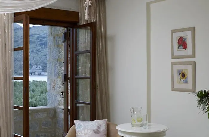 Ξενοδοχείο Porto Vitilo Boutique Καραβοστάσι